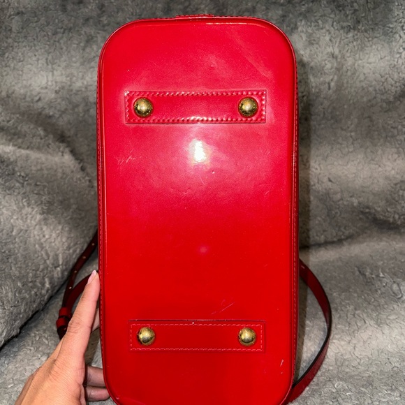 Gorgeous red Louis Vuitton Vernis Alma 2way - Picture 3 of 12